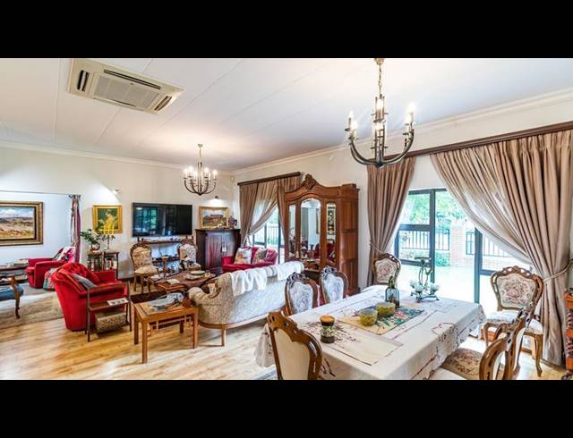 3 BEDROOM HOUSE FOR SALE IN RETIRE AT MIDSTREAM